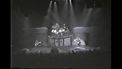 Black Sabbath - The Dark & Zero The Hezo With Ian Gillan Live In Montreal 1983 