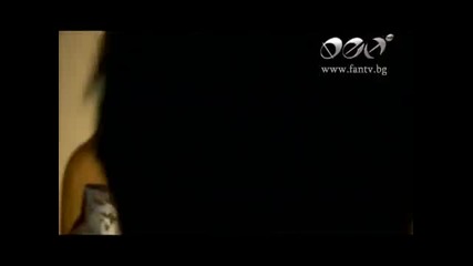Емануела–отзад мини 