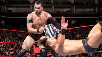 Seth Rollins vs. Finn Bálor vs. The Miz – Triple Threat Match: Raw, May 1, 2017 (Full Match)