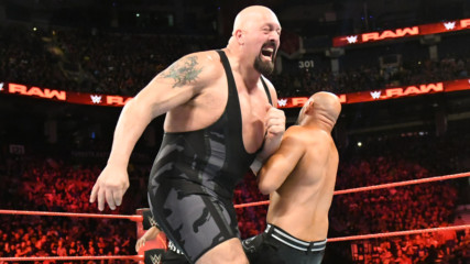 Big Show & Enzo Amore vs. Luke Gallows & Karl Anderson: Raw, Aug. 7, 2017