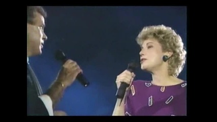 Nobody Loves Me Like You Do - Anne Murray & Dave Loggins Превод