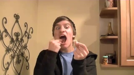 Firework - Katy Perry Parody (teddy Graham) 