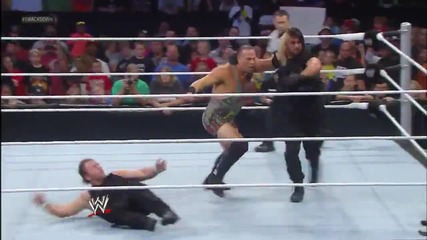 Triple H спира мача 11 он 3 Handicap Gauntlet Match - Wwe Разбиване 20.09.2013г.