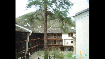 манастири в България