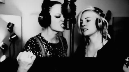 Garbage - Girls Talk feat. Brody Dalle (Official Video)