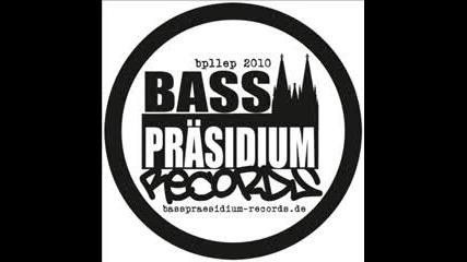 Bassrael Ac Akut - Mighty Nice