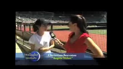 New Moon Cast Plays Vampire Baseball