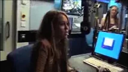 Miley Cyrus се среща със нейн фен 
