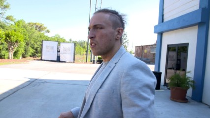 Pete Dunne plans to rip Roderick Strong's head off: WWE.com Exclusive, April 18, 2018