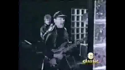 E.l.О. - So Serious