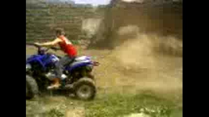 Moto Race.