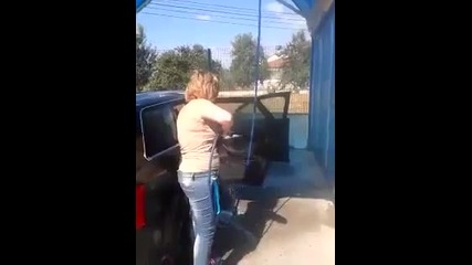 Професионално миене на кола