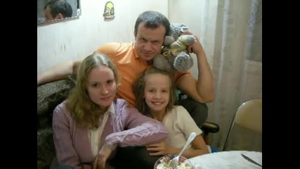 Приспивна за дъщерите ни