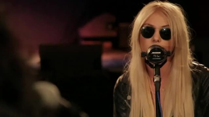 The Pretty Reckless - Just Tonight (down the Front Session) 