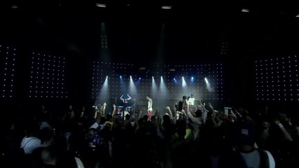 M G K - Warning Shot ( Vevo 2012 )