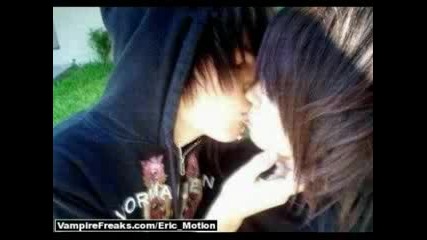 Emooooo Kisssedd