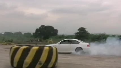 E46 M3 Drifting!