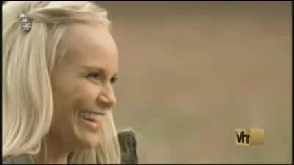 Kristin Chenoweth Wants More Rob in New Moon 