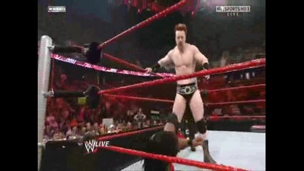 Raw 05.04.10 - Sheamus vs Kofi Kingston