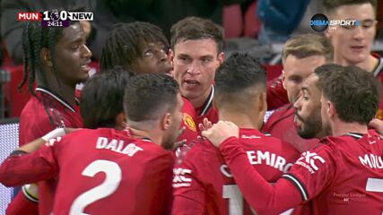Manchester United vs. Newcastle United - 1st Half Highlights