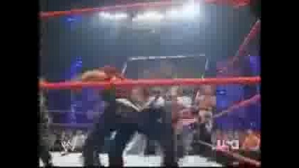 Trish Stratus And Lita - Neveroqten Klip