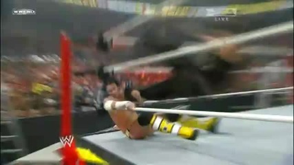 Jeff Hardy - Hardyac Arrest (rope Aided Corner Dropkick)
