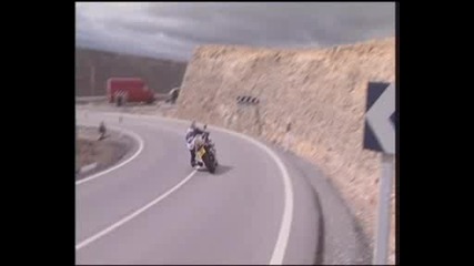 Full - 600cc. test 2007 - Honda,Kawasaki,Triumph,Yamaha,Suzuki