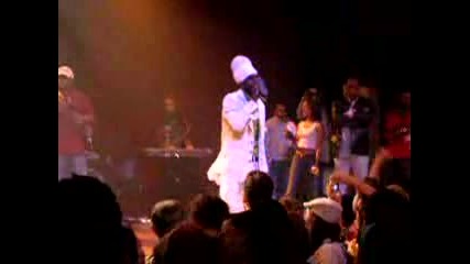 Sizzla - Kills It - Live