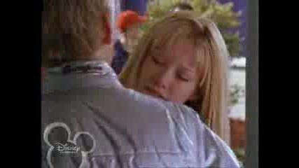Aaron Carter And Hilary Duff Kiss