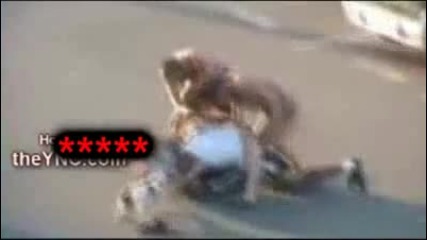 Black Man Takes on and Owns 3 White Wanna Be Skinheads