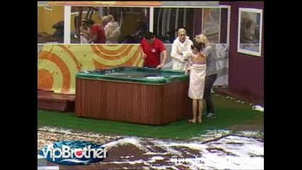 Джакузи по никое време - Vip Brother 3