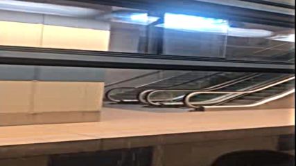 Дъждът и в метрото върху релсите