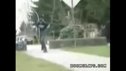 Gr8 Skateboard Trick