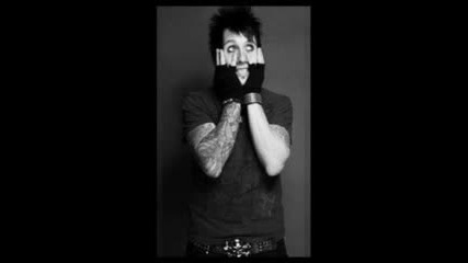 Papa Roach - Time Is Runing Out
