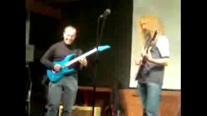 Guthrie Govan 6