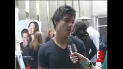Taylor Lautner Talks About New Moon