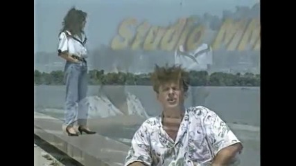 Srecko Susic i Juzni Vetar - Bacio bih sve niz reku (official Video)