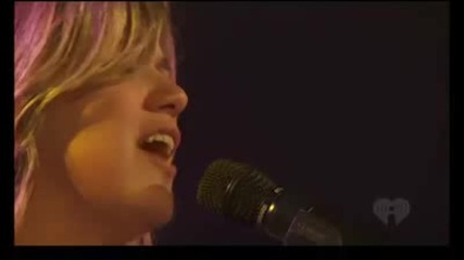 На живо! Kelly Clarkson 14.07.2009 - Behind These Hazel Eyes