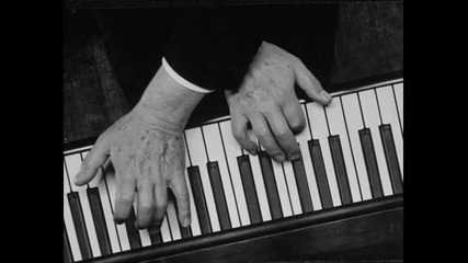 Josef Hofmann plays Rachmaninoff Prelude in G Minor, Op.23#5 live in 1937 (360p) 