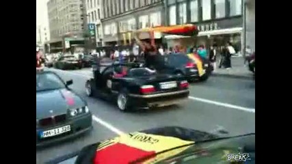 Смях Германски фен се пребива жестоко 