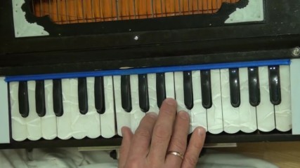 Обучение на фисгармонии. 108 мелодий екатеринбургских харинам. Часть 5-2 03.10.20107