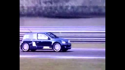 Renailt Clio V6 