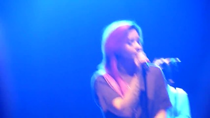 Demi Lovato Soundcheck Stay (rihanna cover) Концерт в Сънрайз, Флорида (25,02)
