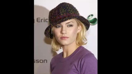 The Girl Next Door - Elisha Cuthbert 