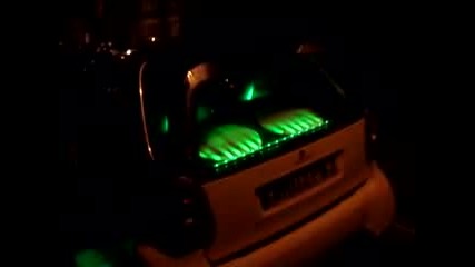 Светещ Bass