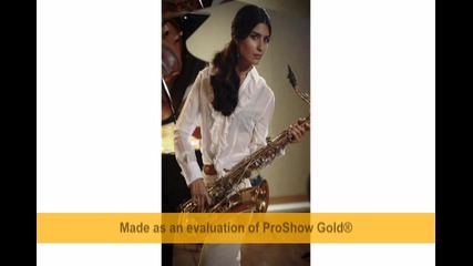 Невиждани досега снимки на красавицата Tuba Buyukustun