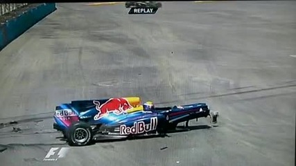 Марк Уебър катастрофира на пистата във Валенсия / F1 