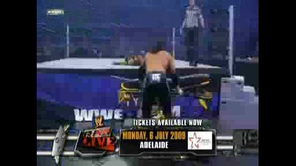 Smackdown 10.04.09 - Matt Hardy vs Jeff Hardy ( Stretcher Match)