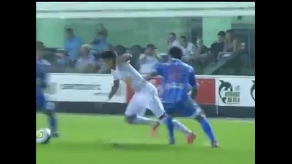 Neymar Amazing Trick !!! 15.04.2012.