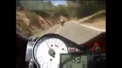 Луд грък моторист с приятели - extreme drive v zavoi 3rd part 